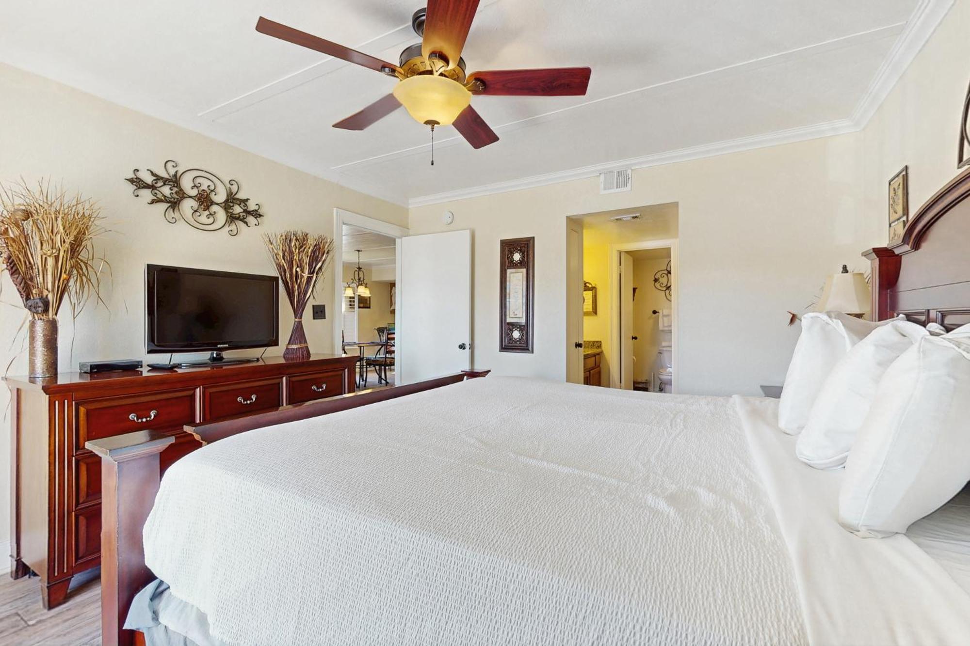 Palm Tree Escape Apartment Саут Падре Алънд Екстериор снимка
