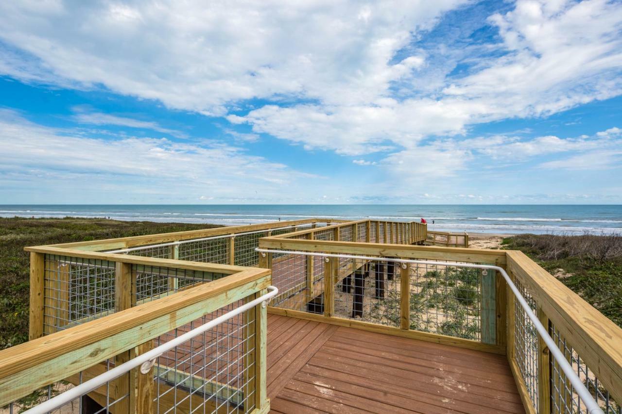Palm Tree Escape Apartment Саут Падре Алънд Екстериор снимка